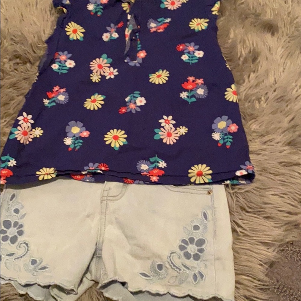 Little girls flower set